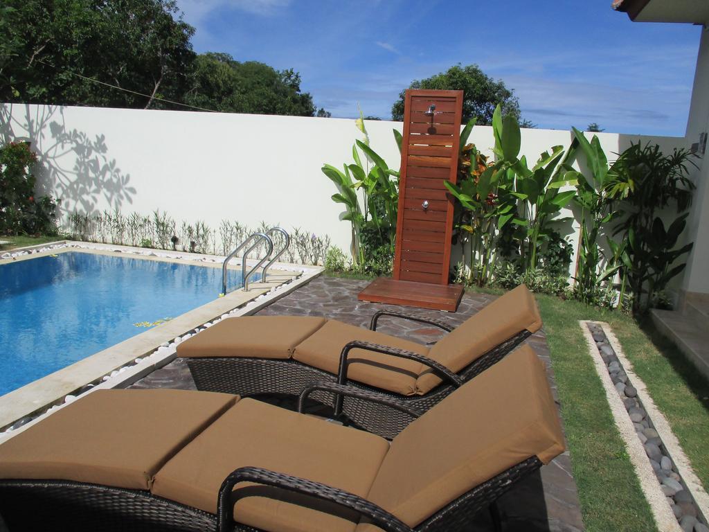 Villa Olivia Jimbaran  Exterior photo